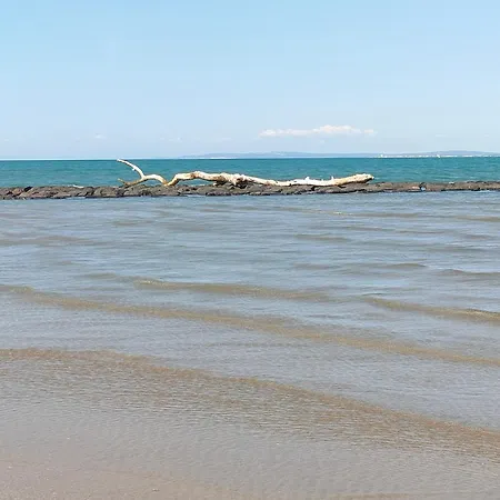 Entre Et Riviere
